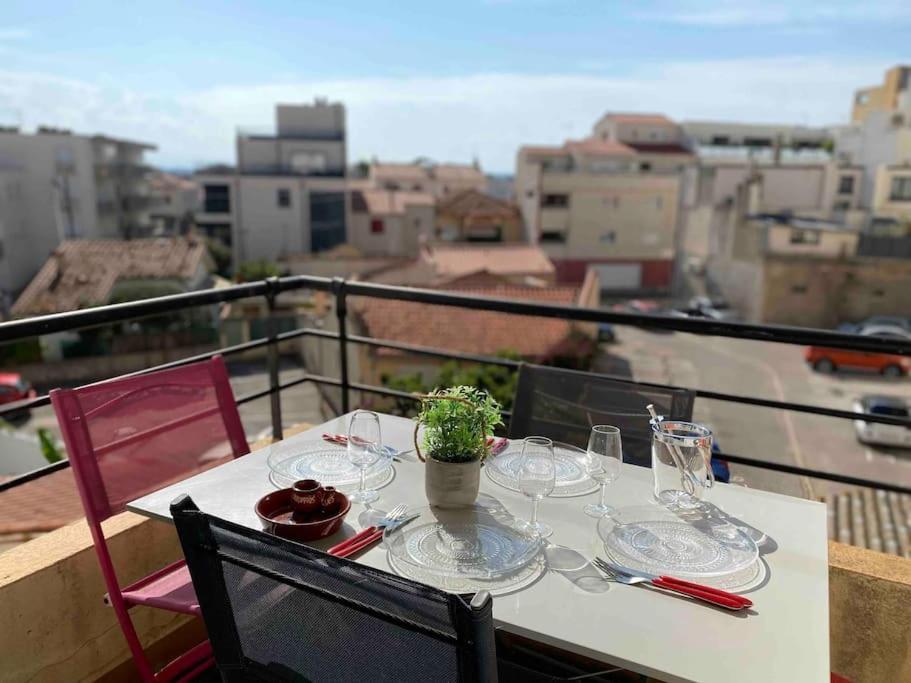 Appart T2 Calme - Centre De Canet - Parking - Clim Екстер'єр фото