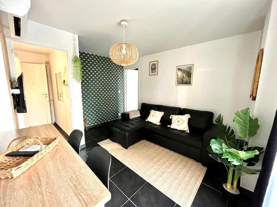 Appart T2 Calme - Centre De Canet - Parking - Clim Екстер'єр фото